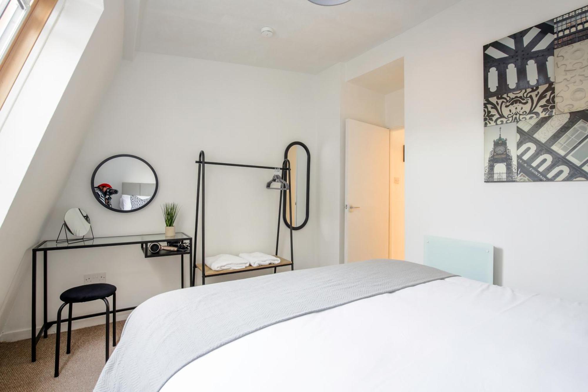 Chester Stays - Best Value Apartment With Free Parking In The Heart Of เชสเตอร์ ภายนอก รูปภาพ